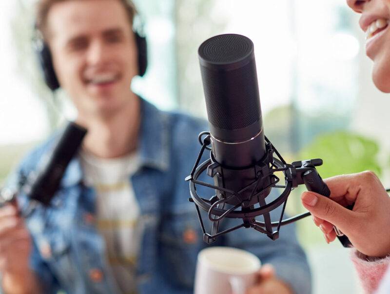 Podcast Audience Building 101: Engage Listeners and Grow Your Podcasting Community
